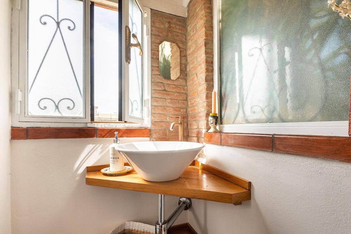 La casa nel castello e il giardino segreto in Suvereto, Costa degli Etruschi