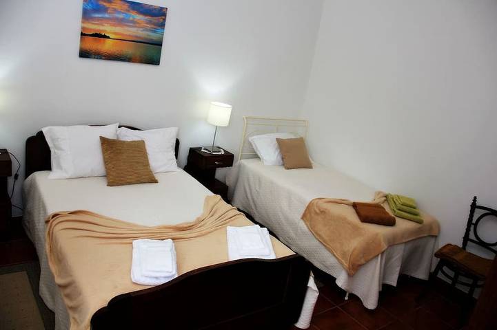 Villa pour 5 personnes, avec balcon et jardin dans São Miguel - 4