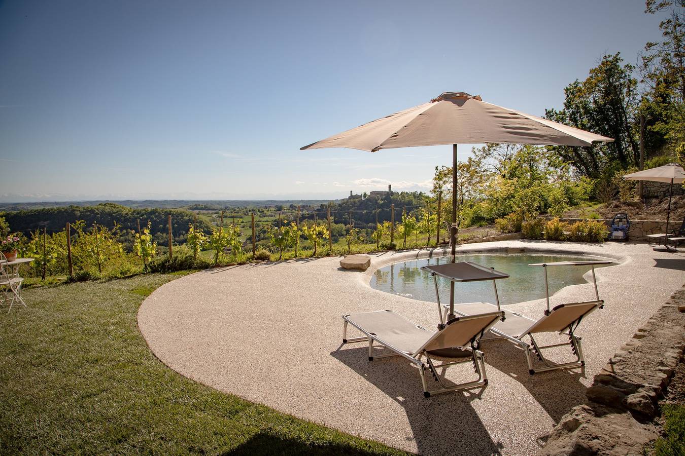 Villa „Cascina Voglietti“ mit privatem Bio-Pool, Wlan und Klimaanlage in Murisengo, Alessandria Provinz