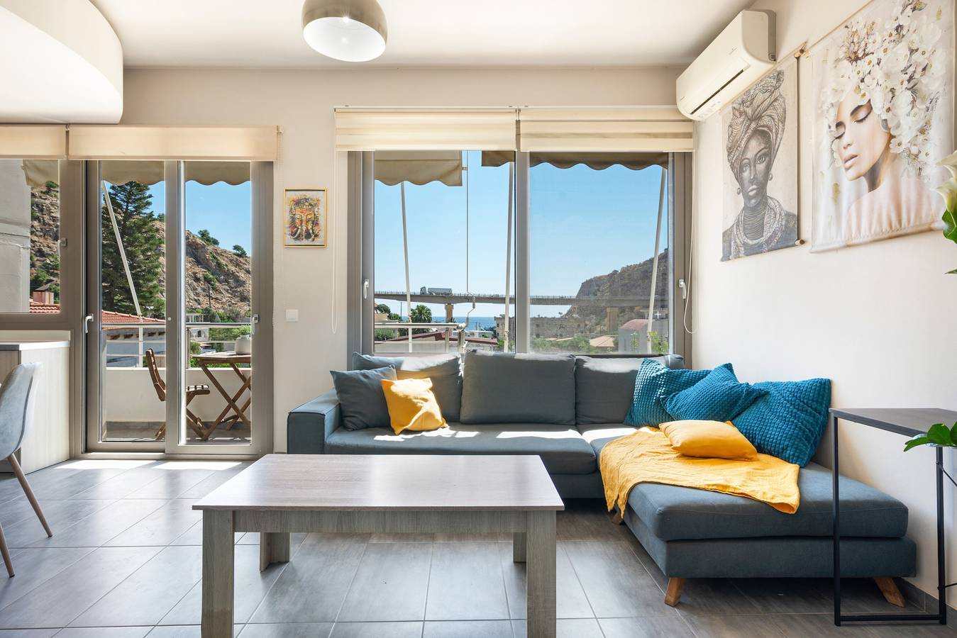Hel lägenhet, Elva Creta Beach Apartment with Sea View, Wi-Fi, and Air Conditioning in Iraklio-Heraklion region