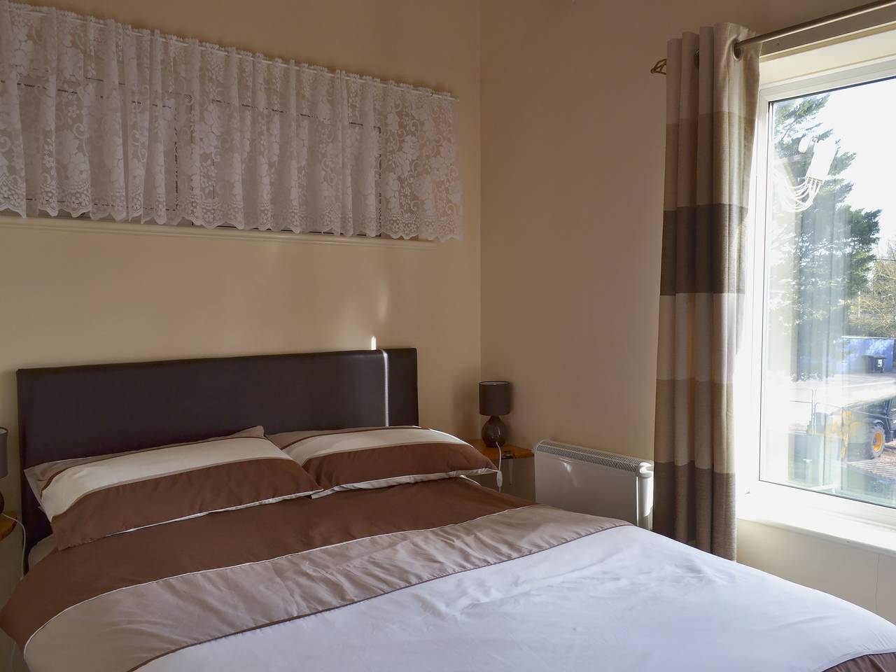 Flat F1 in Dawlish Warren, Dawlish