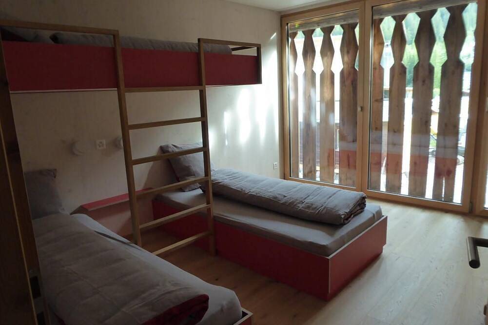 Ganze Wohnung, Ferienwohnung Bergün / Bravuogn für 1 - 5 Personen mit 2 Schlafzimmern - Ferienwohnung in Bergün, Engadin
