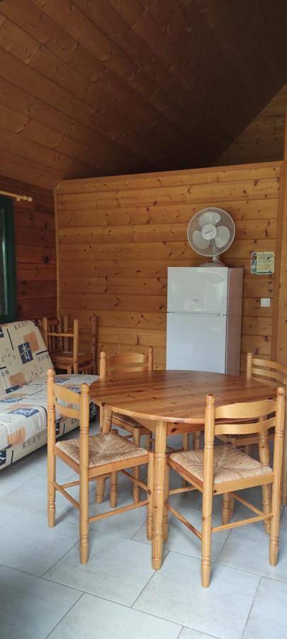 Location de vacances pour 14 personnes, avec terrasse à Descartes - 3