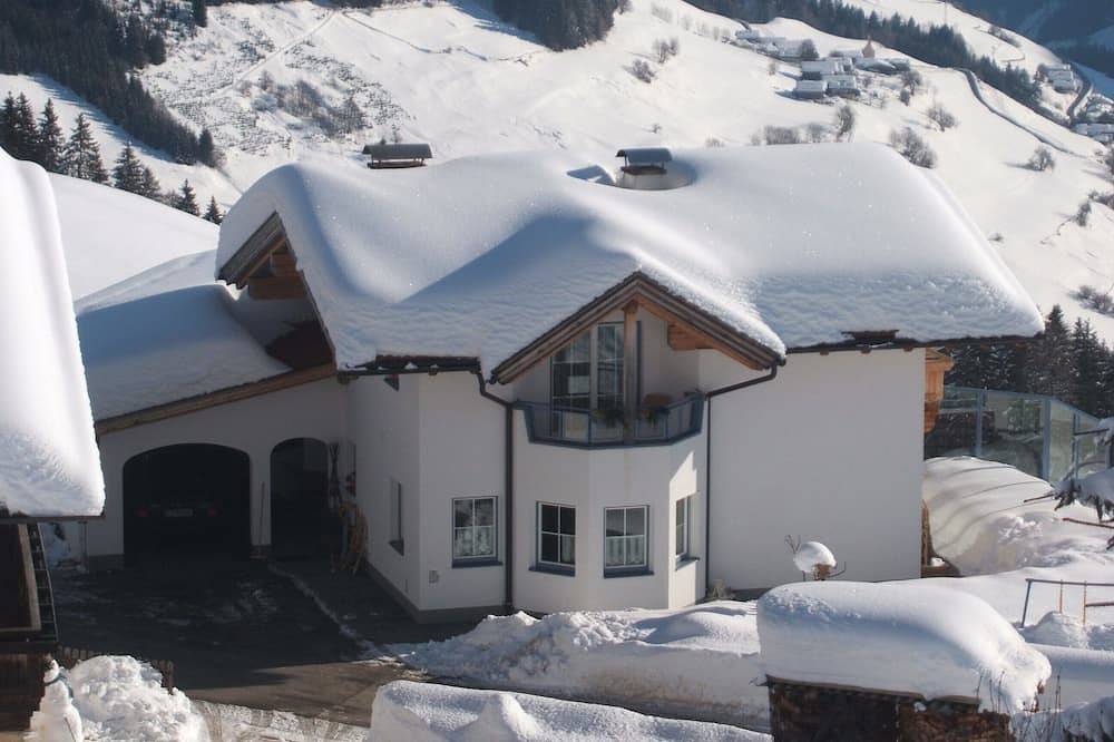 Appartamento intero, Sole, un ambiente splendido, con una panoramica unica in Assling, Tirolo dell'Est