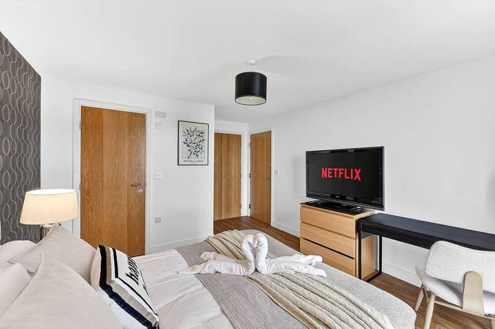 Ganze Wohnung, 3-Bedroom Apartment @ The Vizion • Beautiful Views • Communal Garden • Free Parking • Yoko Property in Milton Keynes, Südostengland