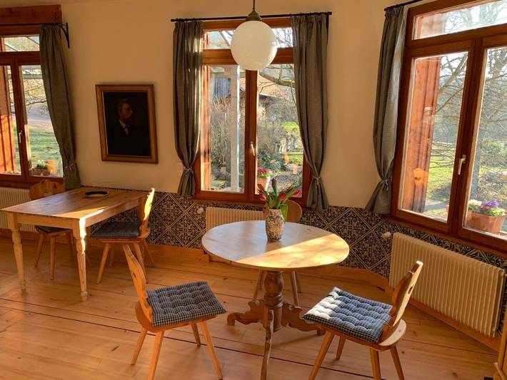Chambre d’hôte pour 4 personnes, avec Balcon et Terrasse ainsi que Jardin et Vue