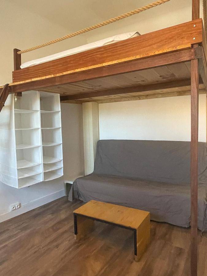 Gîte pour 4 personnes à Saint-Michel-l'Observatoire - 4