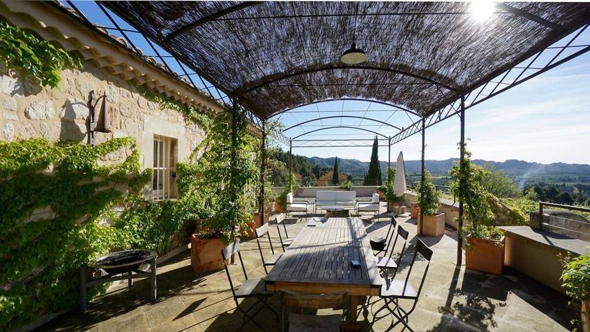 Location de vacances pour 10 personnes, avec jardin et balcon, adapté aux familles à Les Baux-de-Provence - 2