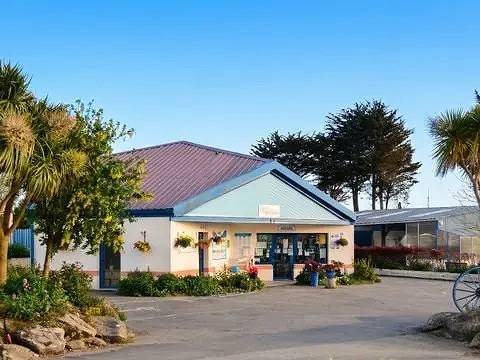 Mobilhome pour 5 Personnes in Plomodiern, Iroise