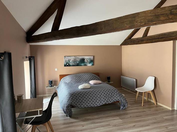 Gîte pour 6 personnes, avec vue et terrasse, adapté aux familles à Bar-sur-Aube - 2