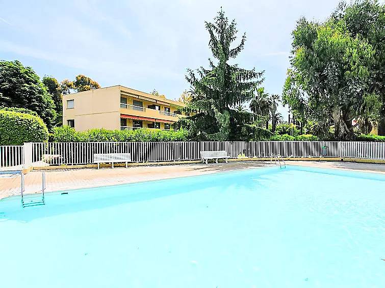 Appartement entier, 2 Pièces 4 Personnes in Antibes, Région de Cannes