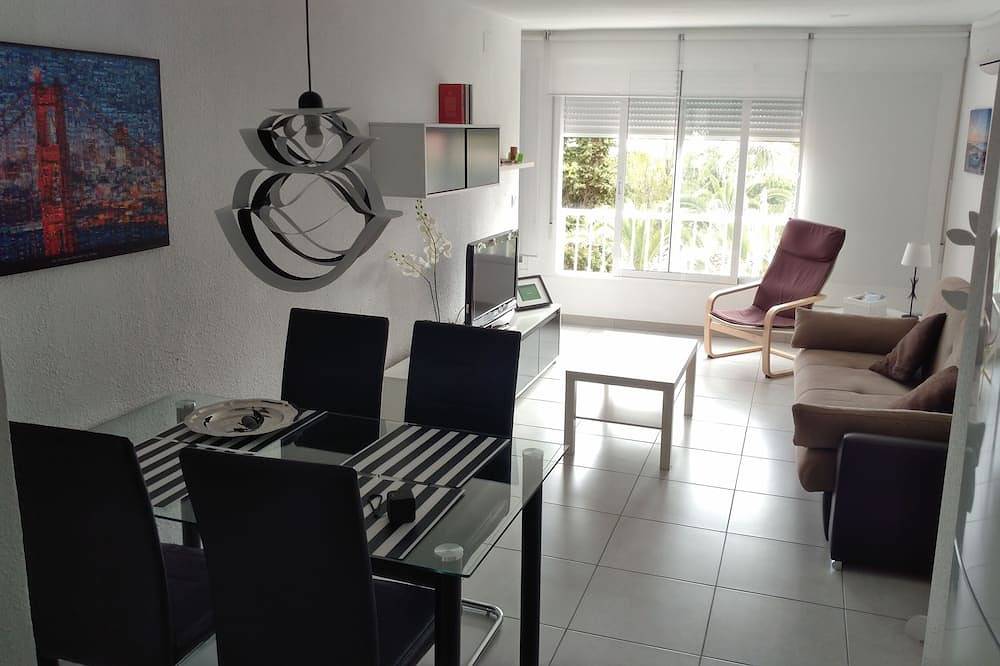 Ganze Wohnung, Fantastische Loft-Wohnung Am Strand Mit Allen Dienstleistungen (Wifi, A / C) in El Barrio, San Juan Playa