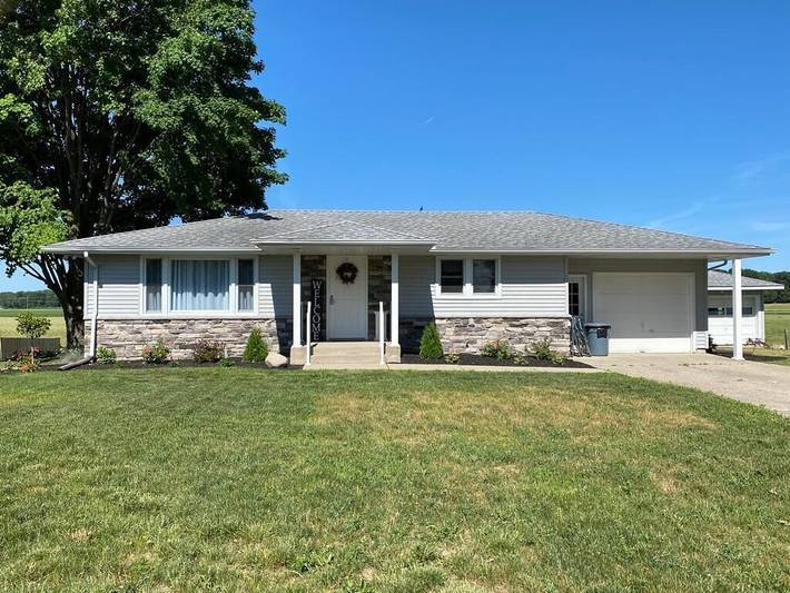 Vacation house for 8 people, with terrace and yard as well as hot tub in Indiana