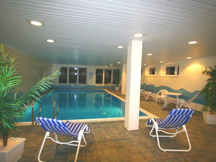 Ferienhaus für 6 Personen, mit Terrasse und Garten sowie Pool und Sauna in Wesermarsch - 3