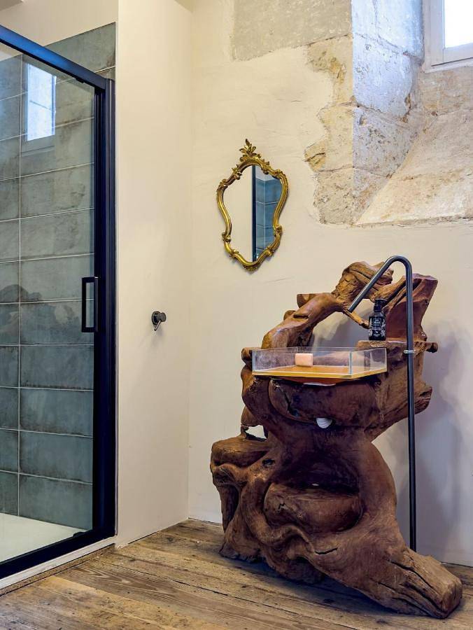 Location de vacances pour 21 personnes, avec piscine et vue à Léguillac-de-l'Auche - 3