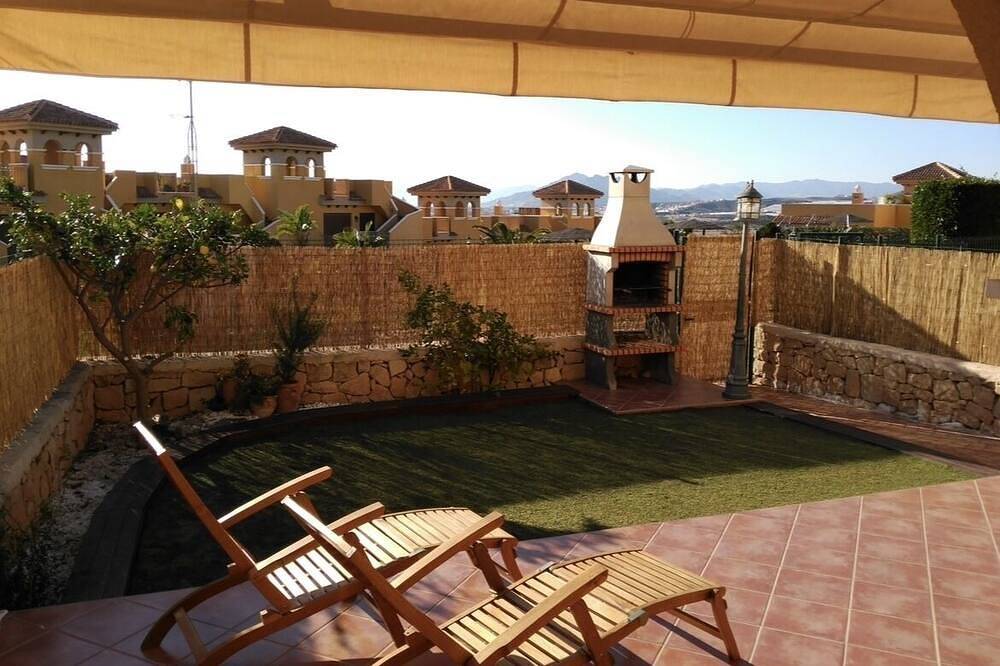 Ganze Wohnung, Schöne und gemütliche Wohnung in Isla Plana mit Schwimmbad in Cartagena, Cordillera Penibética