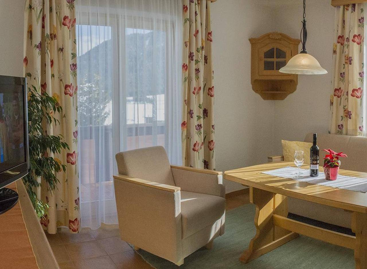 Ganze Ferienwohnung, Appartement "Nr.4" - 1 Schlafraum in Leutasch, Innsbruck Land