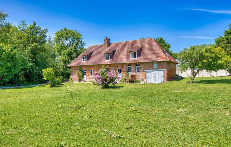 Gîte pour 6 personnes, avec jardin et terrasse à Butot-Vénesville