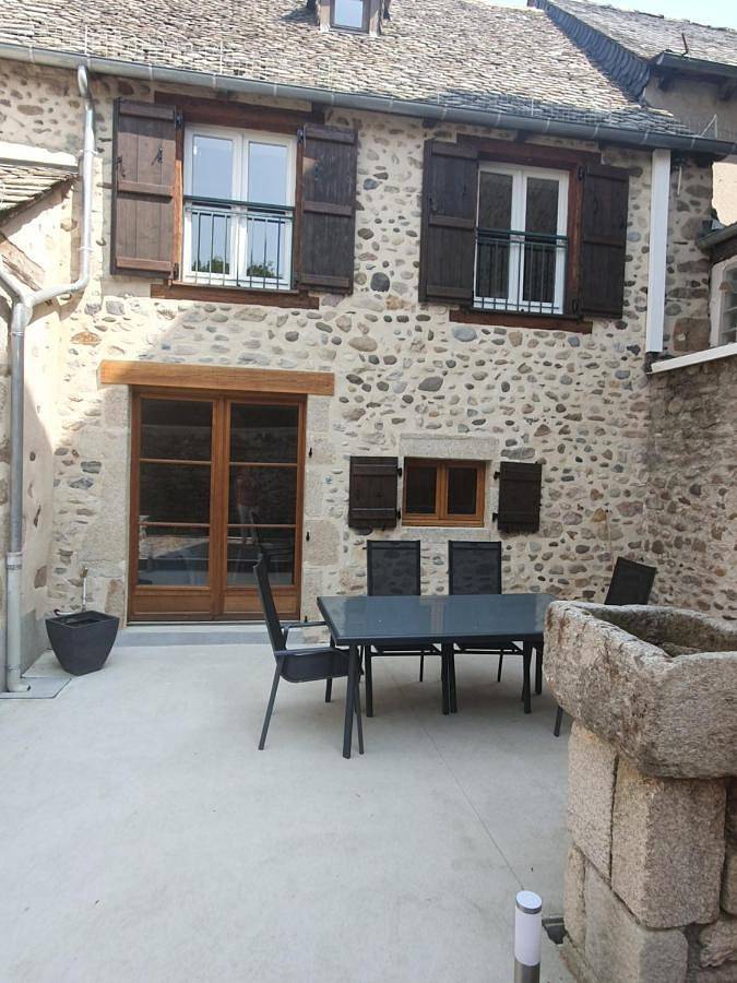 Vakantiehuis voor 6 personen, met Terras in Argentat