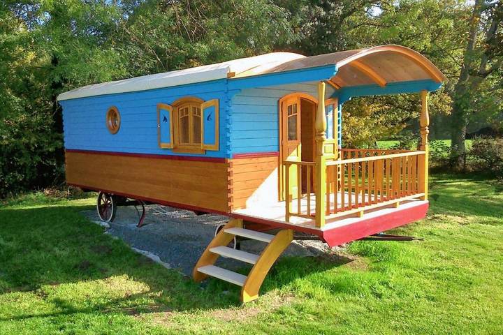 Location de vacances pour 4 personnes, avec Piscine à Saint-Pardoux (Puy-de-Dôme)