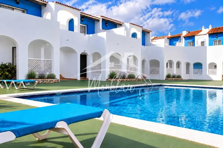 Apartmenthotel für 2 Personen, mit Kinderpool und Pool sowie Terrasse - 1