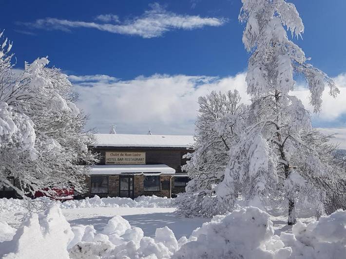 Hôtel pour 2 personnes, avec vue et jardin, animaux acceptés dans Station du Bleymard - Mont Lozère - 2