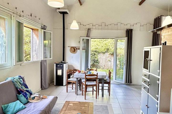 Maison de vacances pour 6 personnes, avec jardin à Arès