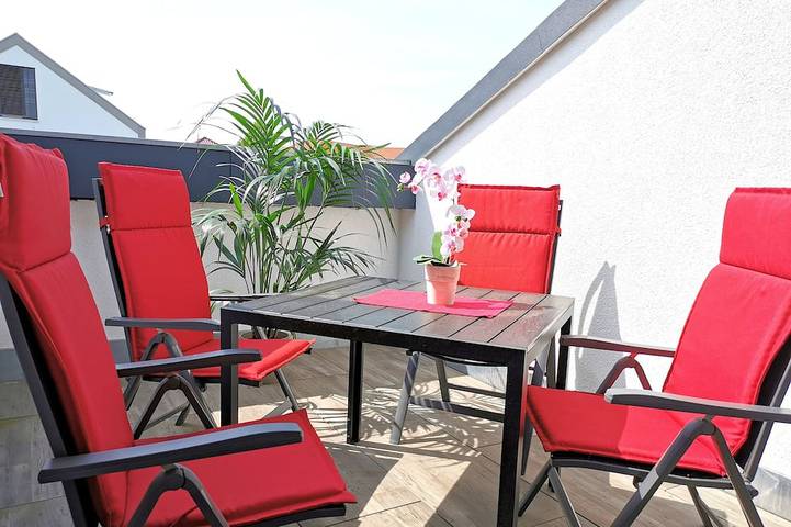 Ferienwohnung für 3 Personen, mit Balkon und Sauna in Markkleeberg