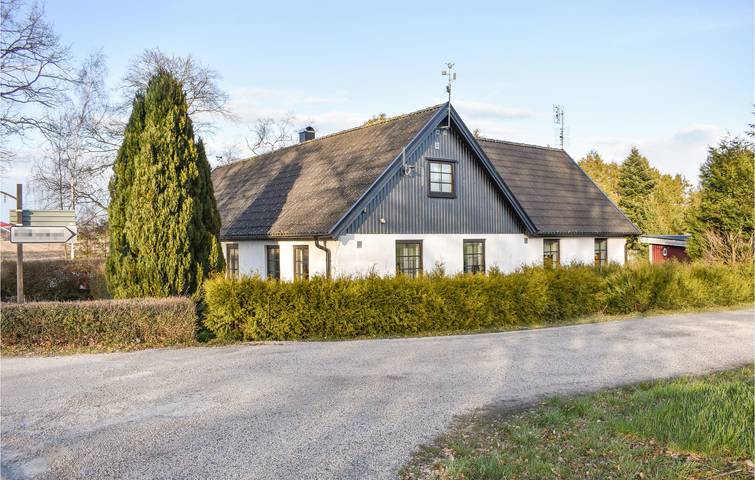 Hus för 8 Personer med trädgård in Beddinge, Svenska Östersjön
