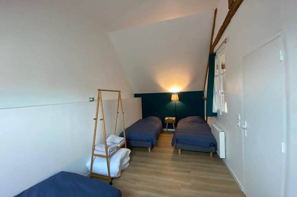 Maison des Amis de Panilleuse (350m2, 23 pax) in Panilleuse, Vexin-sur-Epte