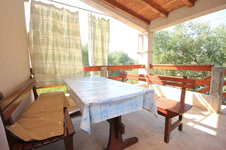 Gîte pour 5 personnes, avec Balcon/Terrasse à Sali