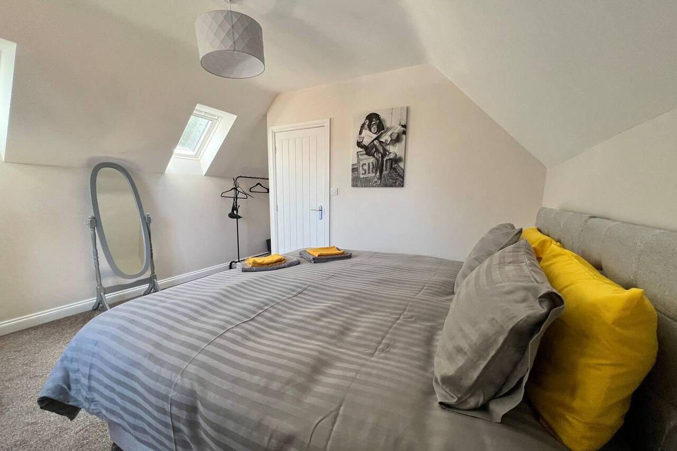 2-Bed House - Sleeps 6 - Garden, Parking, Wifi in Lincoln, Lincolnshire