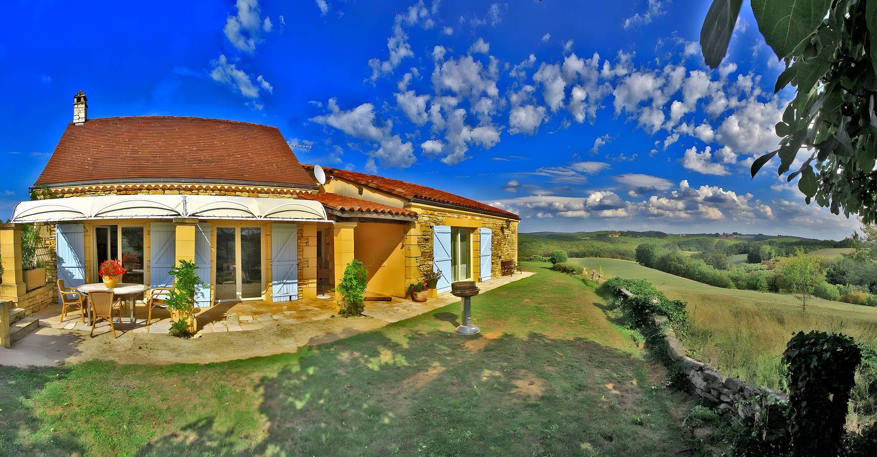 Gîte 'Four De Mon Père' avec terrasse privée, jardin commun et Wi-Fi à Salignac Eyvigues in Salignac-Eyvigues, Périgord Noir