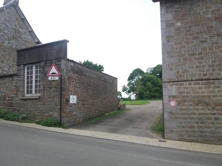Gîte pour 7 personnes, avec terrasse dans Coglès - 2