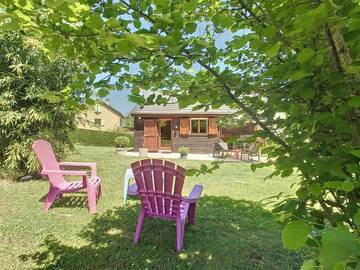 Gîte pour 3 personnes, avec jardin ainsi que vue et terrasse, animaux acceptés à La Canourgue