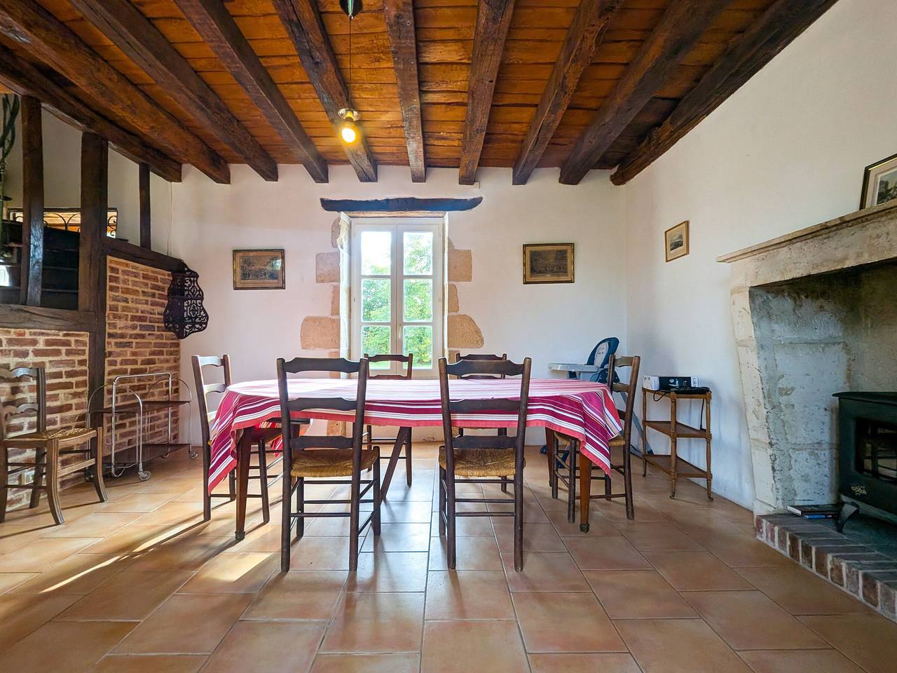 Maison de vacances en Brenne avec piscine partagée, grand jardin et tout confort inclus in Bélâbre, Région de Le Blanc