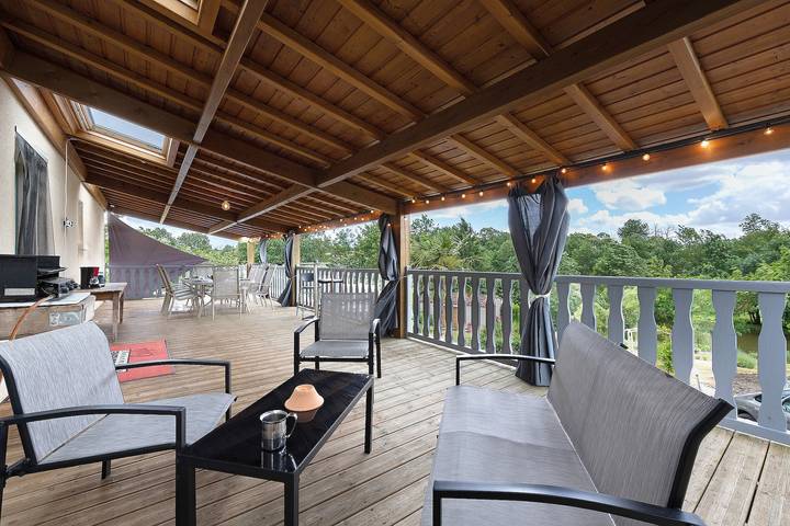Chambre d’hôte pour 2 personnes, avec Jardin et Vue sur le lac à Le Boupère