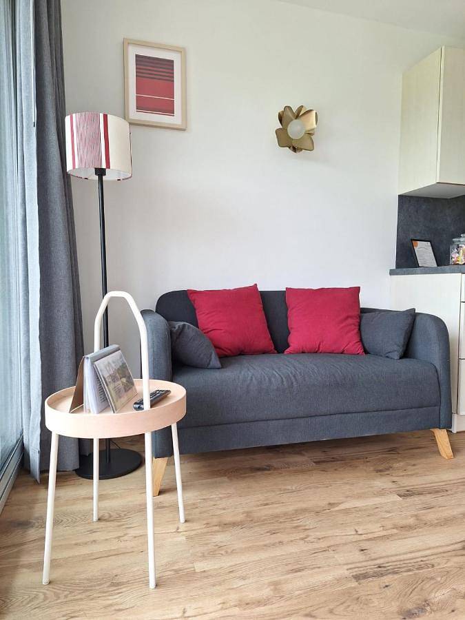 Appartement de vacances pour 4 personnes, avec Balcon et Terrasse ainsi que Jardin et Piscine
