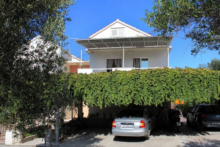 Apartament wakacyjny dla 5 osób, z balkon/ taras w Miasto Korcula