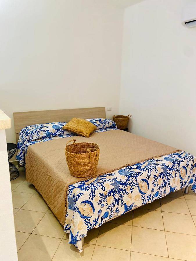 Casa de huéspuedes para 2 personas, con terraza, Se admiten mascotas en Olbia