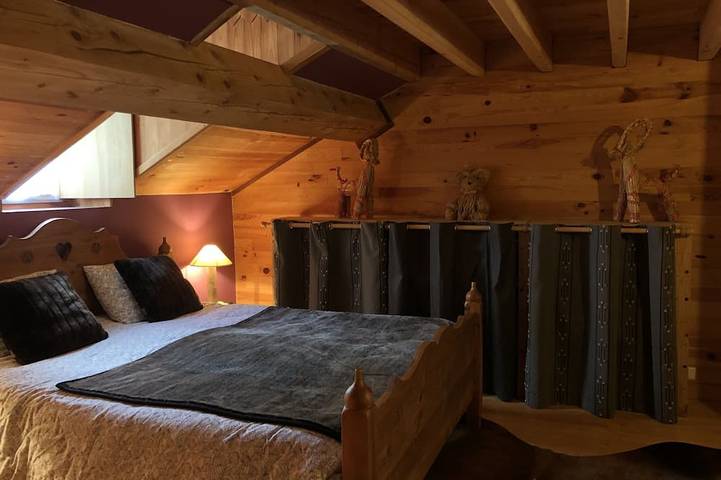 Renovated chalet-style sheepfold at the entrance to the village of Cauterets in Cauterets, Parque nacional de los Pirineos