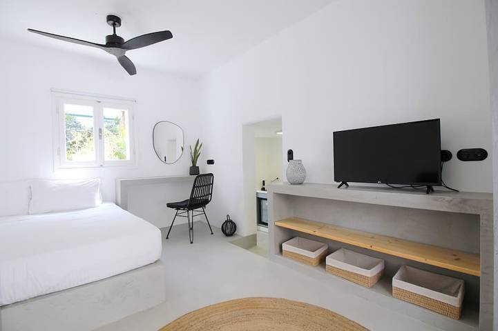 Ganze Wohnung, Cottage Rd Ferienhaus mit Vorhof in Rhodos Stadt, Rhodos