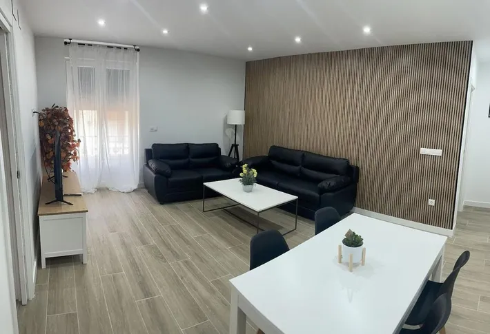 Apartamento de vacaciones para 6 personas, con terraza y vistas - 1