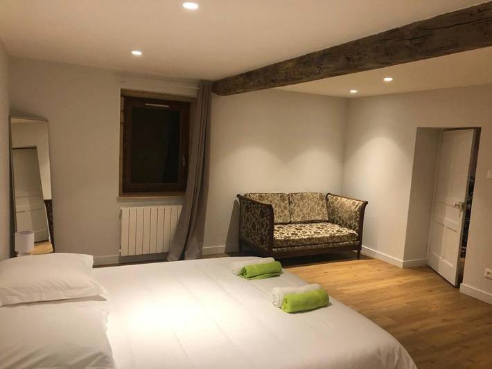 Gîte pour 5 personnes, avec terrasse à Saint-Étienne-des-Oullières - 4