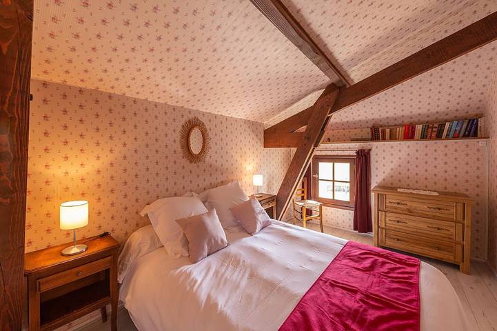 Location de vacances pour 10 personnes, animaux acceptés à Saint-Vincent-Rive-d'Olt - 3