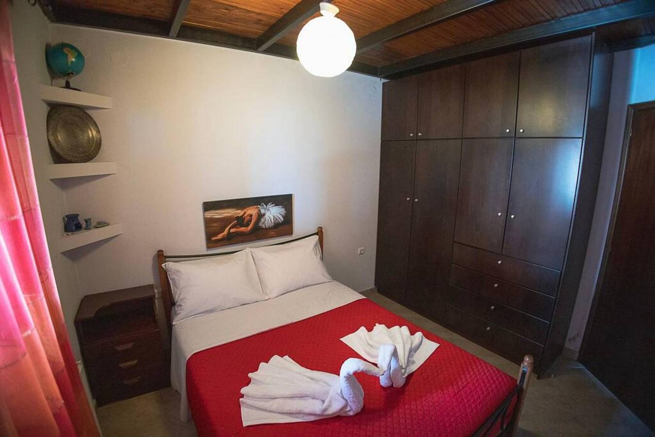 Foula House in Magnisia in Magnisia