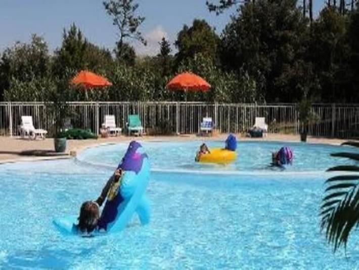 Gîte pour 4 personnes, avec piscine, animaux acceptés dans Plage des Sables-Vignier - 2