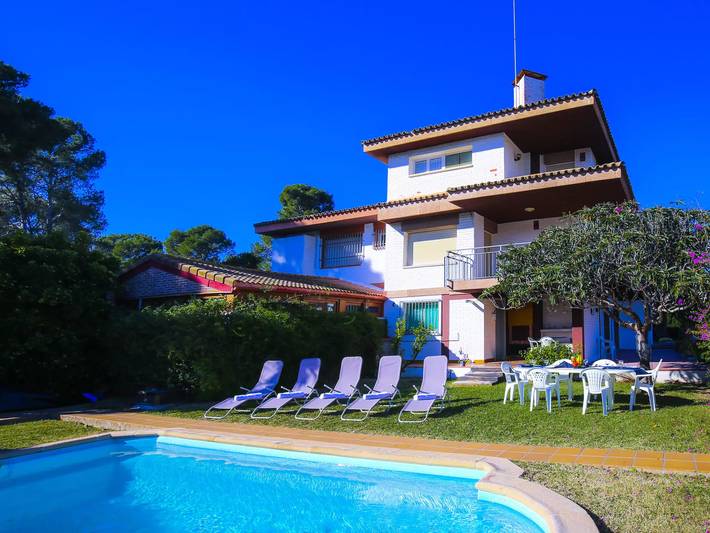 Finca für 10 Personen, mit Garten, mit Haustier in Salou - 2