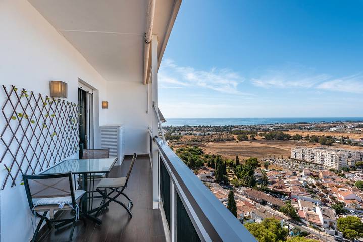 Ferienwohnung für 4 Personen, mit Balkon und Garten in Marbella