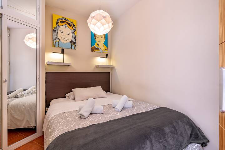 Entire apartment, Apartment 'Diseño A Pie De Pista' with Mountain View and Wi-Fi in Sierra Nevada Ski Resort, Monachil